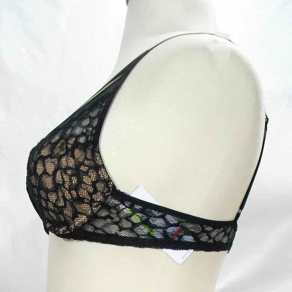 32D / Medium‎ Calvin Klein Vixen Molded Lace Bra & Thong Set Black NWT